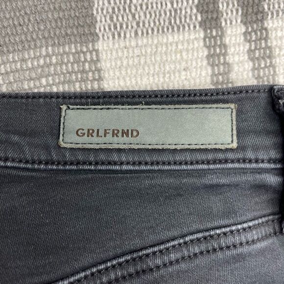 GRLFRND Low Rise Skinny Leg Jeans Size XS US25 - Picture 6 of 9